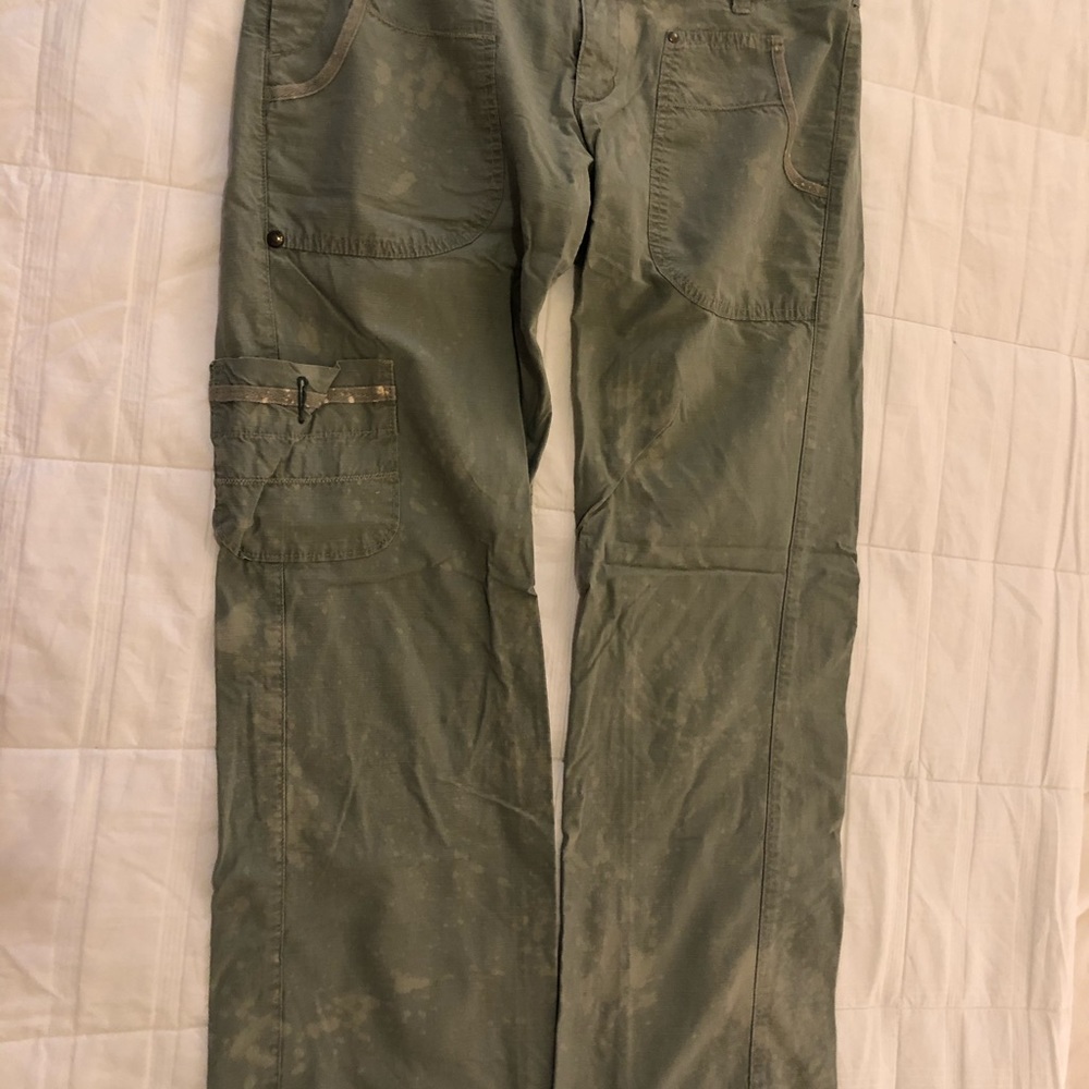 Bleached pants